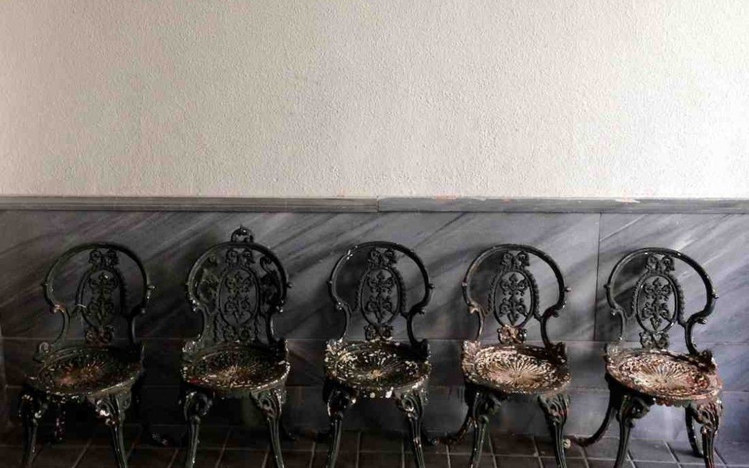 VENDIDO Cinco sillas de patio «Coalbrookdale»